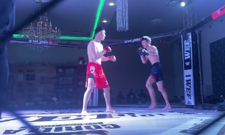 Bojovník nepovoľoval zovretie, rozhodca ho začal škrtiť